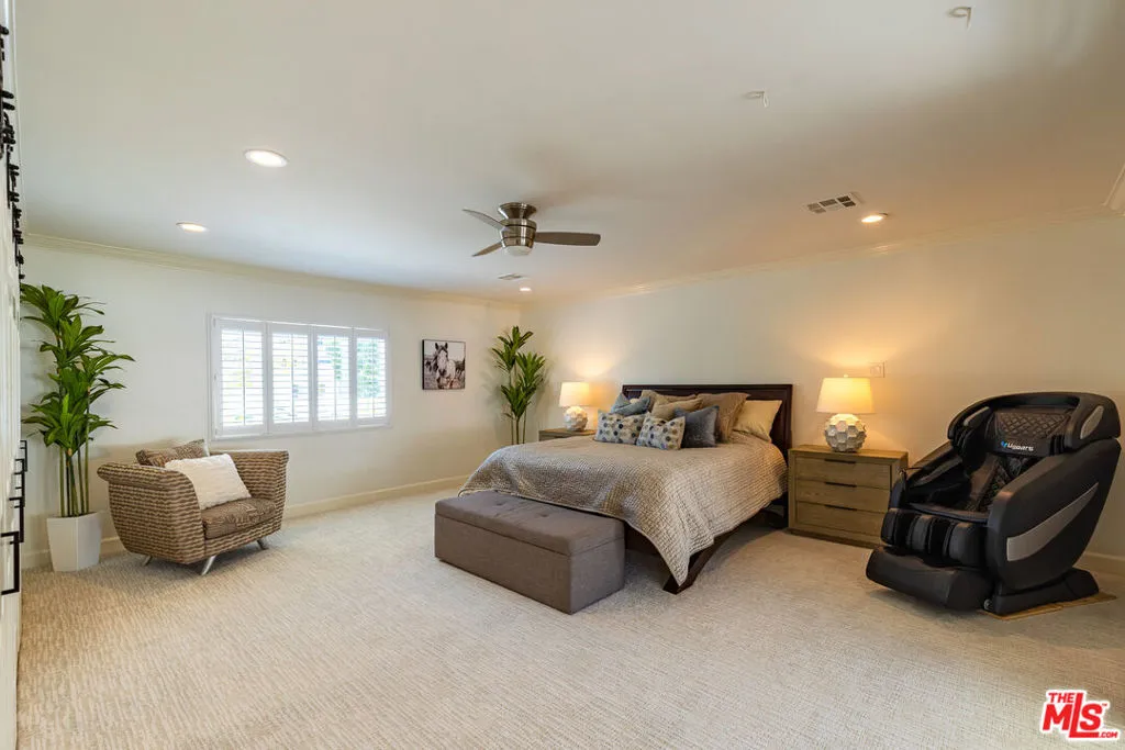 1 Saddlehorn Lane, Rolling Hills Estates, California 90274 home-pic-12